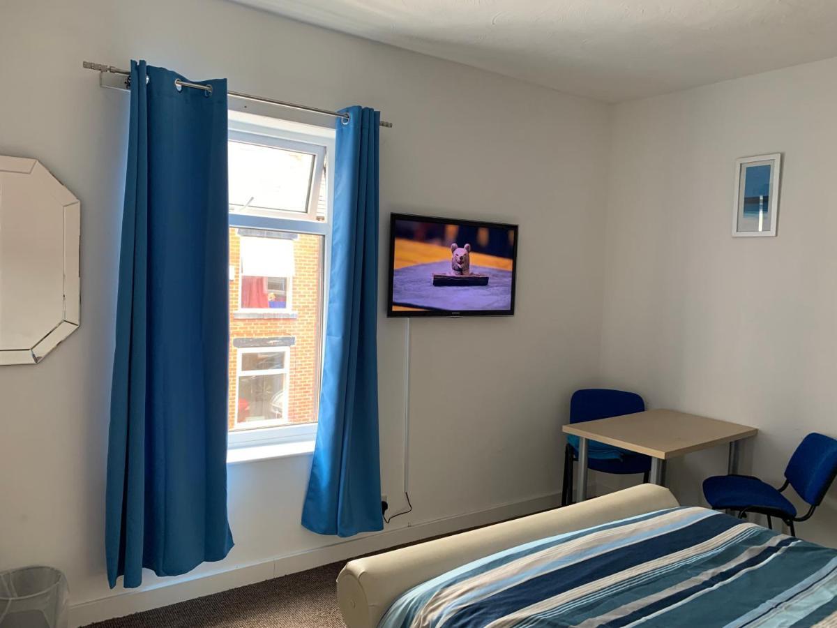 Starlight Self Service Accommodation Leigh  Bagian luar foto